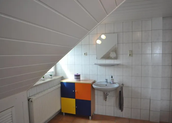 Barth 65346 公寓 *